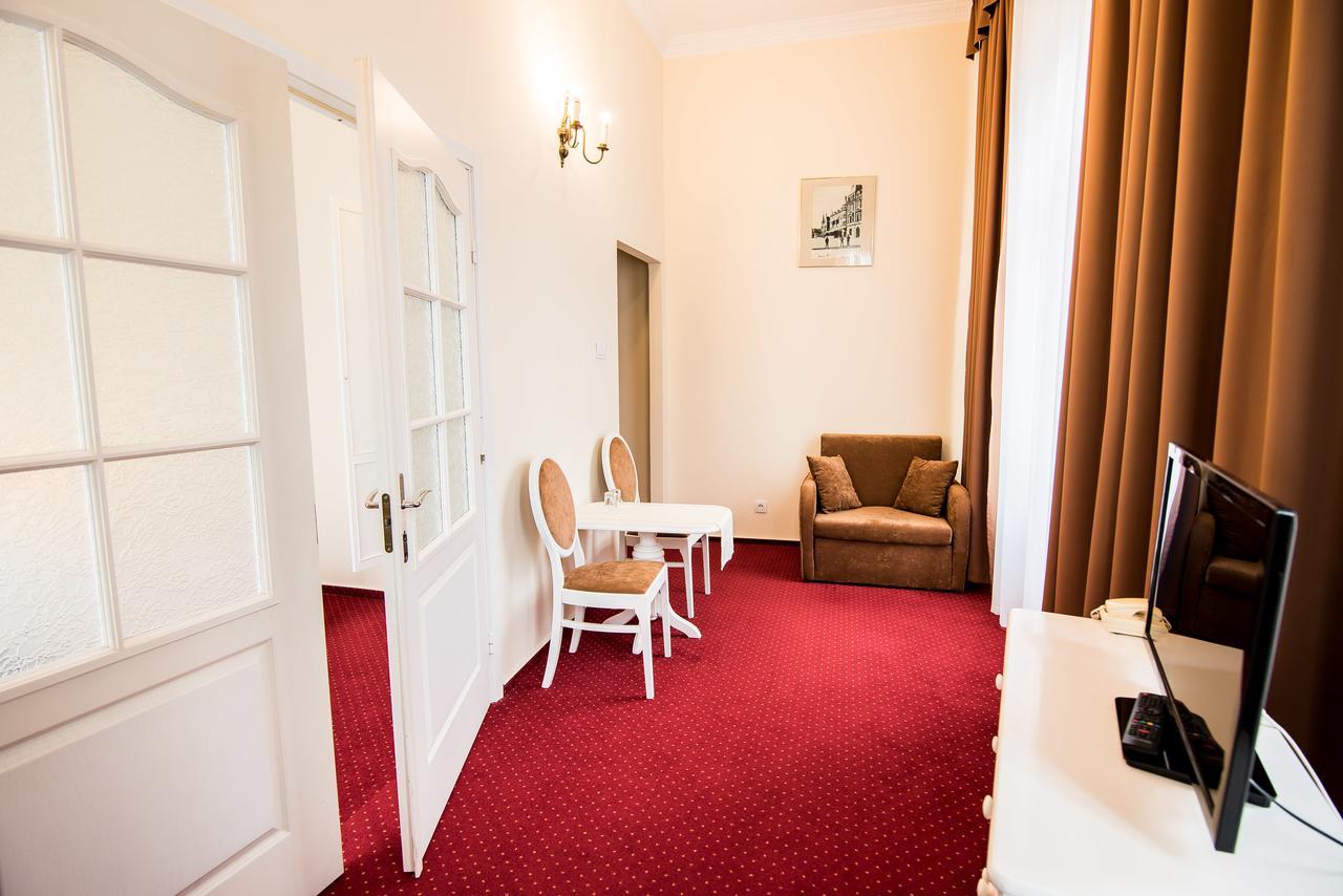 Hotel Piast 스와프스크 외부 사진